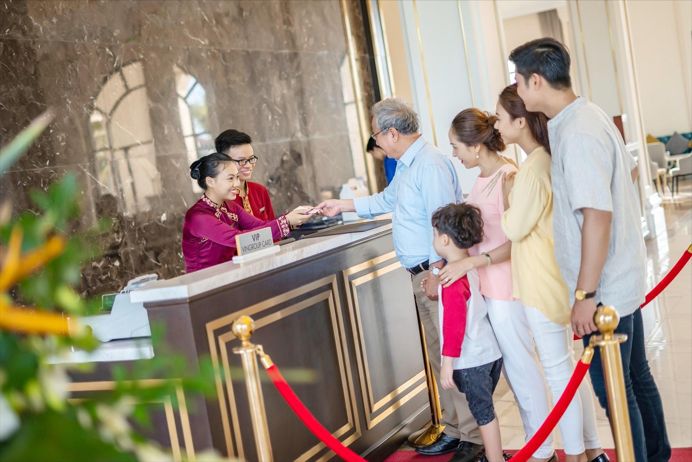 Vingroup hợp tác chiến lược với Google Cloud nằm nâng cao nội lực doanh nghiệp và tăng giá trị trải nghiệm cho khách hàng. Vingroup hợp tác chiến lược với Google Cloud nằm nâng cao nội lực doanh nghiệp và tăng giá trị trải nghiệm cho khách hàng.