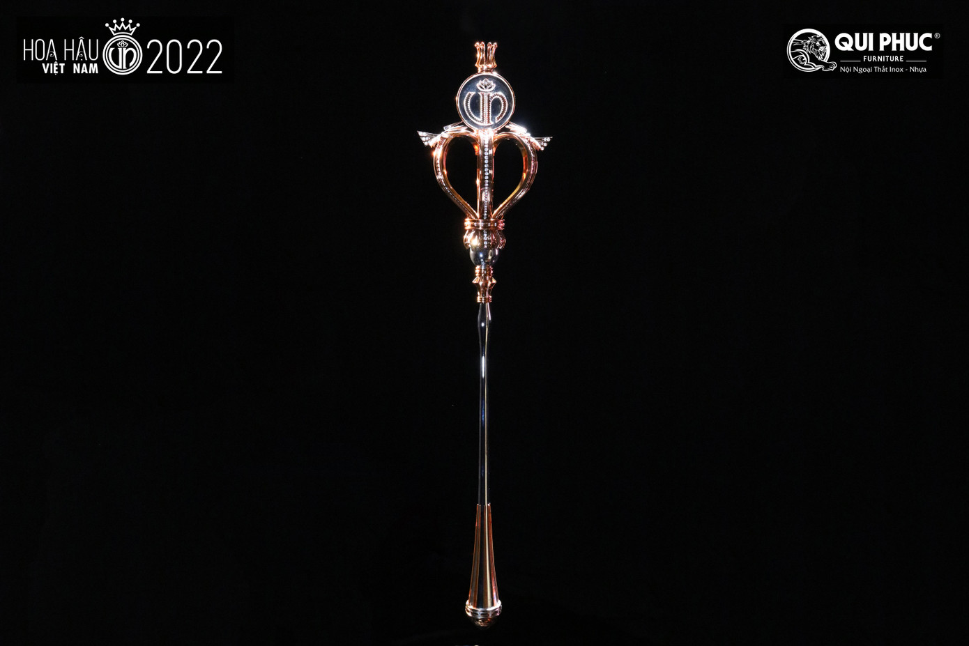 Quyền trượng đăng quang độc đáo của Hoa hậu Việt Nam 2022 Quyền trượng đăng quang độc đáo của Hoa hậu Việt Nam 2022