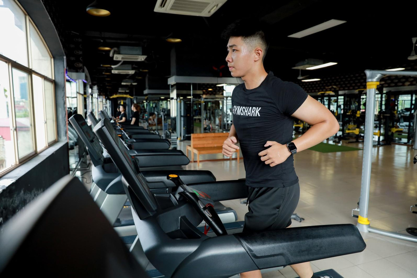 Người thường xuyên tập luyện thể thao thường đối diện với nguy cơ mất nước mất khoáng