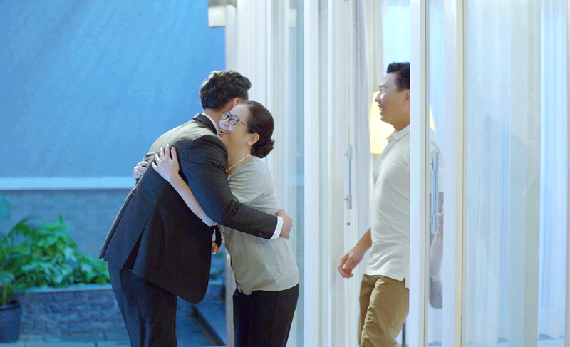 Tết trong ước mong của cha mẹ lớn tuổi là khoảnh khắc cả gia đình quây quần Tết trong ước mong của cha mẹ lớn tuổi là khoảnh khắc cả gia đình quây quần