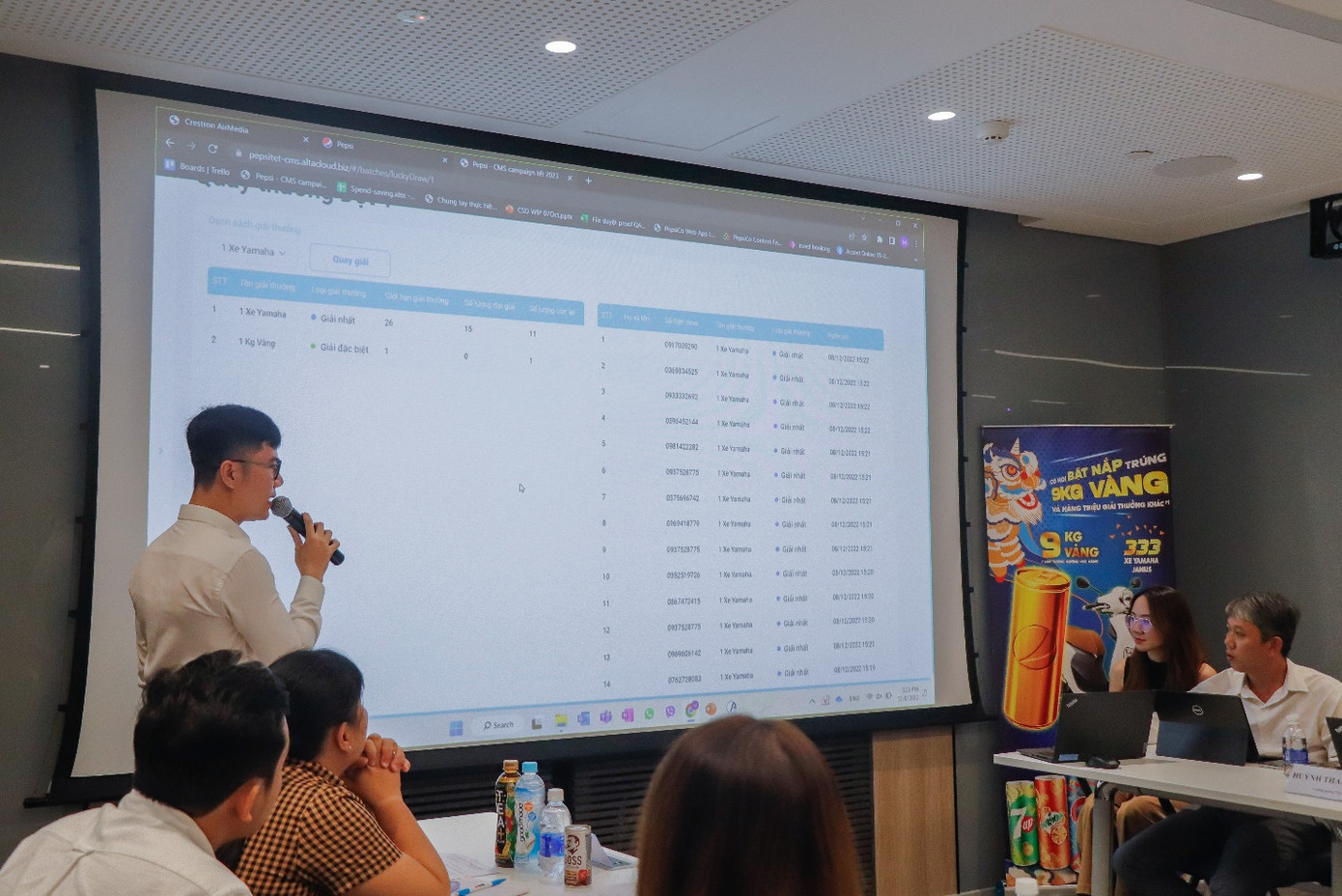 Các mã số trúng thưởng đều được xác định bởi hệ thống phần mềm tự động để bảo đảm tính khách quan. Các mã số trúng thưởng đều được xác định bởi hệ thống phần mềm tự động để bảo đảm tính khách quan.