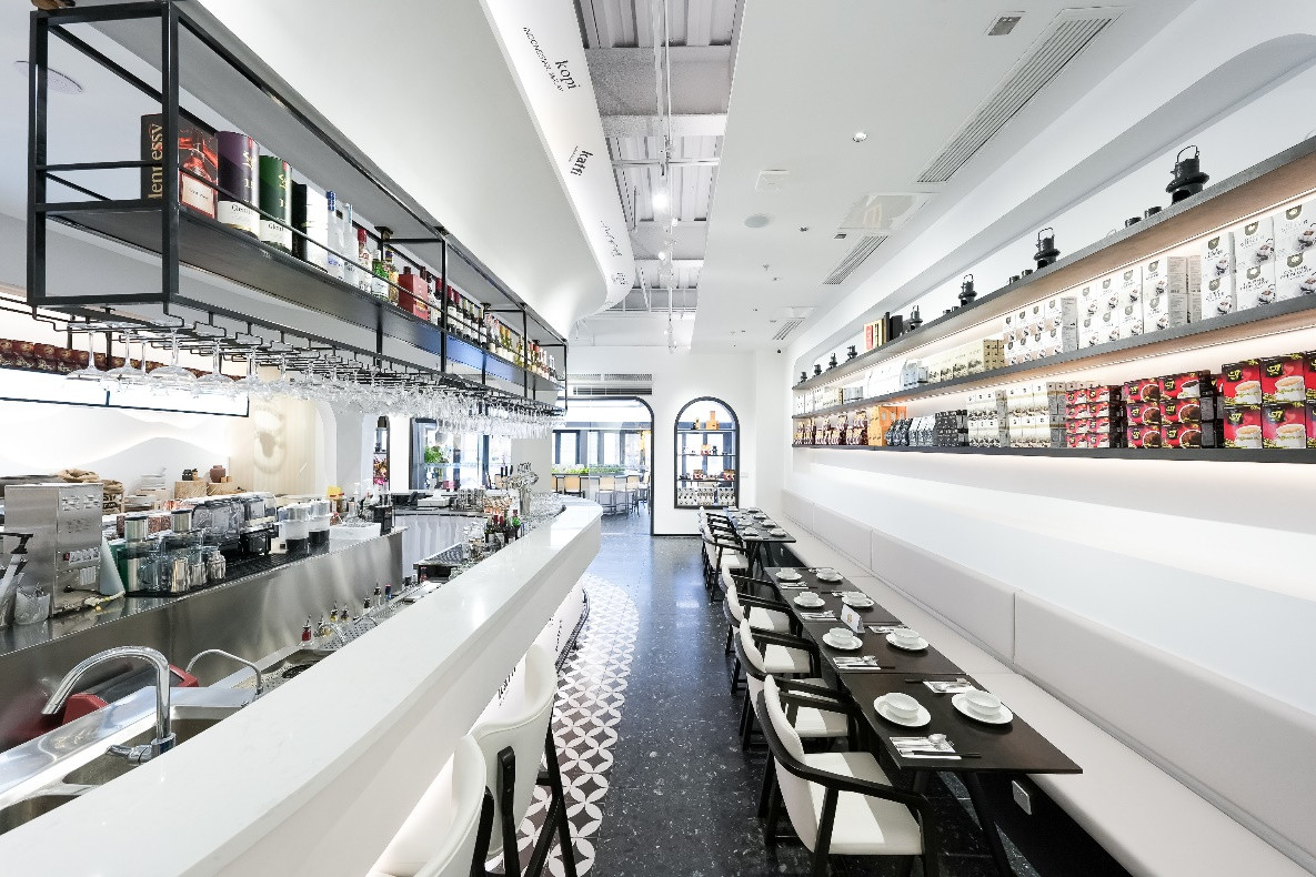 Thế giới cà phê Trung Nguyên Legend tại Thượng Hải, Trung Quốc đạt giải thưởng danh giá là “Quán Cà Phê Tốt Nhất năm 2022”.