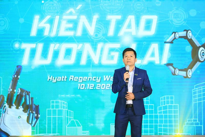 ông Hoàng Hữu Thắng – Chủ tịch HĐQT Intech Group phát phát biểu tri ân các CBCNV và các đối tác, khách hàng của công ty suốt 11 năm qua