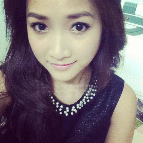 Nhan sắc vợ trẻ Lam Trường 