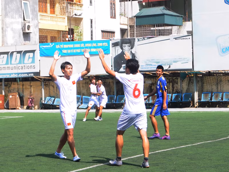 Ăn mừng chiến thắng