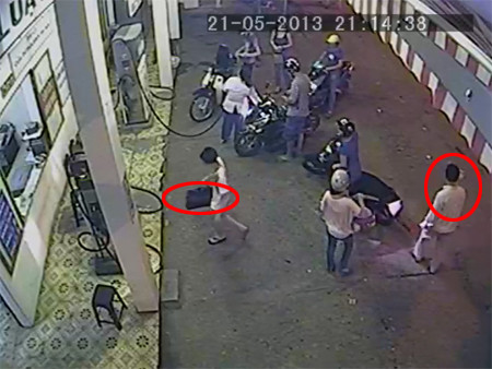 Tuy nhiên, anh này cũng không biết của ai và hơi thiếu trách nhiệm khi không mang cất để trả lại cho khách. Tuy nhiên, anh này cũng không biết của ai và hơi thiếu trách nhiệm khi không mang cất để trả lại cho khách