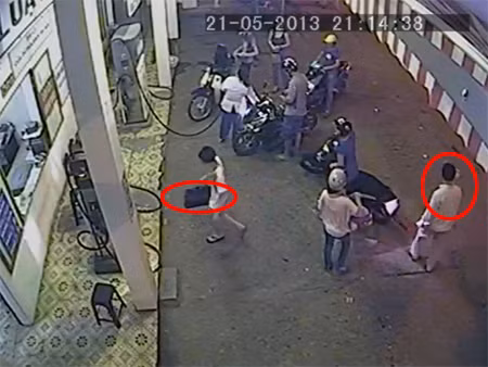 Tuy nhiên, anh này cũng không biết của ai và hơi thiếu trách nhiệm khi không mang cất để trả lại cho khách