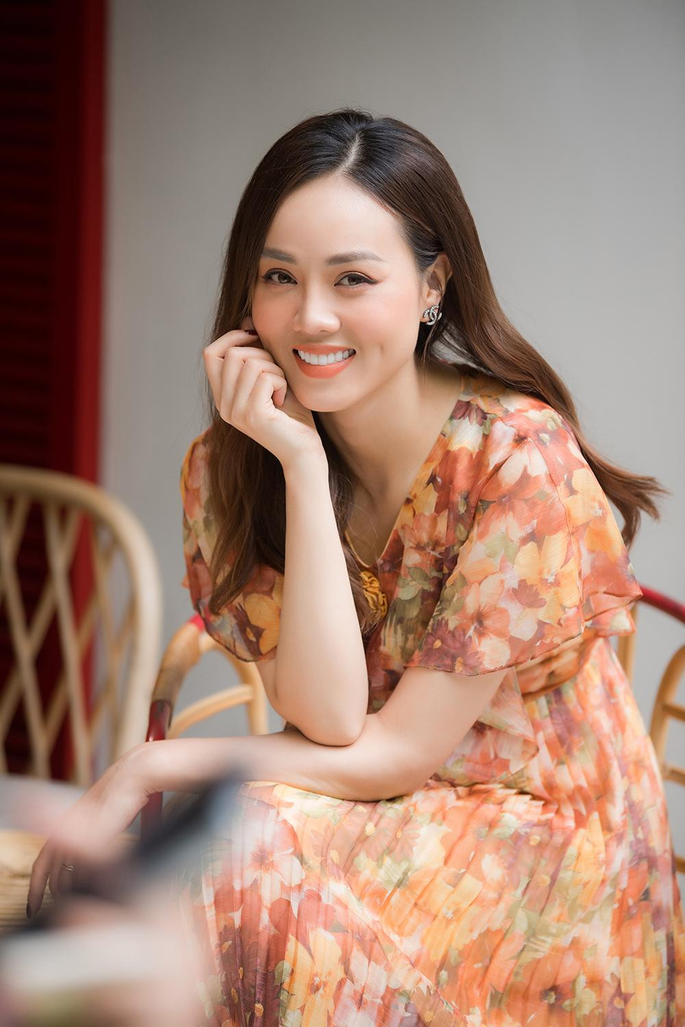 Không những thế Ngọc Hà còn hé lộ NSND Công Lý luôn động viên cô đừng buồn vì những tin đồn không đáng có.