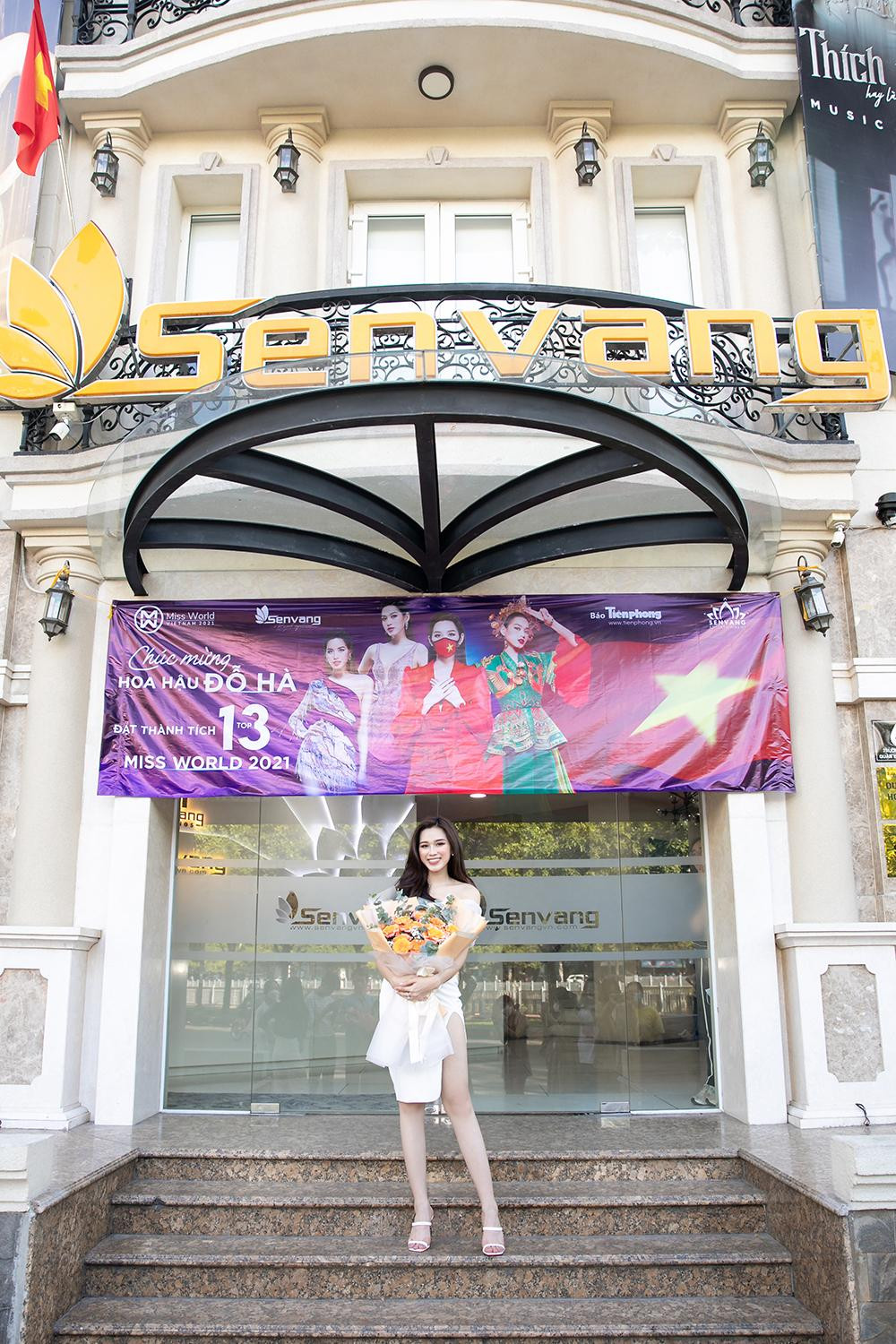 Tại Miss World 2021, nàng hậu Gen Z đã có một hành trình rực rỡ với những thành tích ấn tượng: top 13 phần thi Top Model, top 27 phần thi tài năng, top 16 phần thi Head to Head Challenge và top 28 dự án Nhân ái. Đặc biệt, trong vòng thi chung kết của Miss World, cô đã lọt top 13 chung cuộc, đồng thời cũng là người thắng giải Digital Media Challenge (Thử thách Truyền thông đa phương tiện) - một phần thi do BGK chấm điểm dựa trên nội dung mà các đại diện xây dựng trên website của mình.