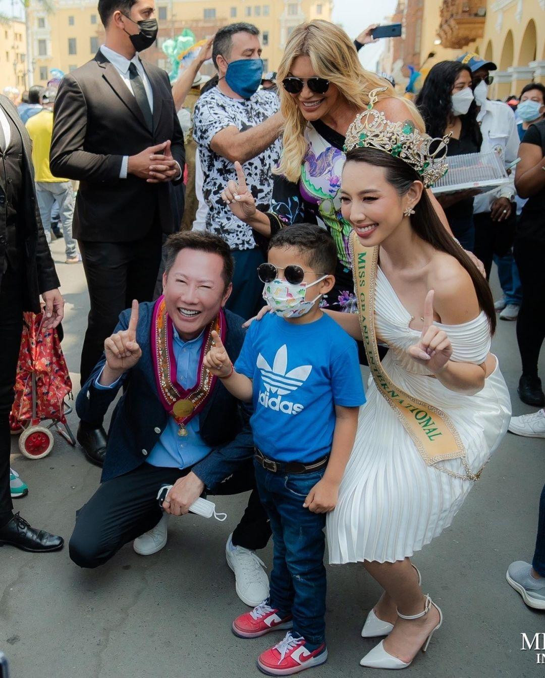 Kết thúc Latinh Tour, nàng hậu sẽ trở về Việt Nam vào cuối tháng 3 và sau đó lại tiếp tục chuyến bay đến Thái Lan vào ngày đầu tháng 4 đồng hành cùng cuộc thi Miss Grand Thailand. Tháng 5 năm nay, cô sẽ sang Tây Ban Nha để thực hiện nhiều hoạt động khác của một đương kim Hoa hậu.