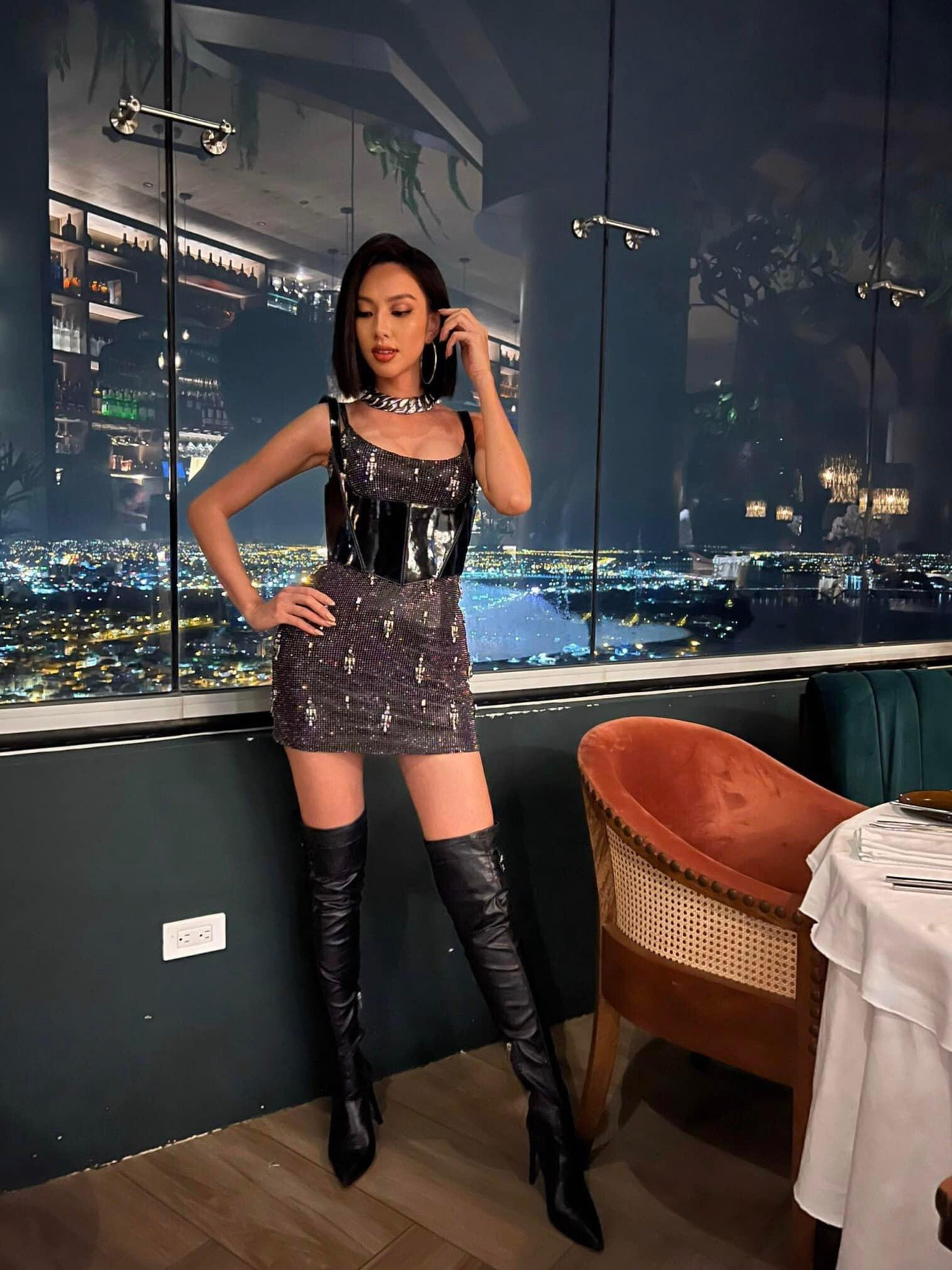 Với sự biến hoá liên tục, Thuỳ Tiên xứng danh là Miss Grand có sự đầu tư váy áo nhất trong lịch sử cuộc thi!