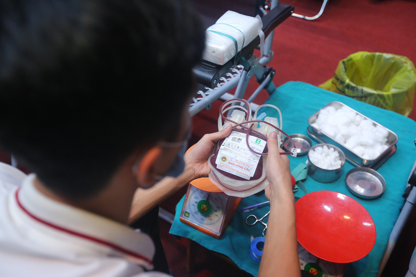 Trong sáng nay, chương trình tình nguyện Chủ nhật Đỏ tại Học viện Quân y thu được 450 đơn vị máu.