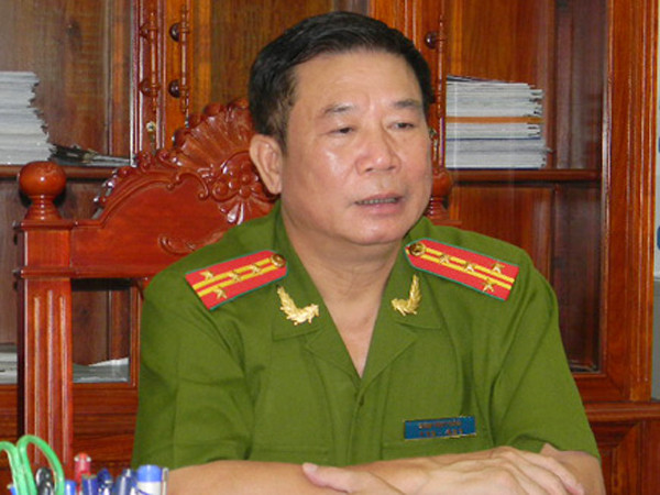 Đại tá Đinh Văn Toản 