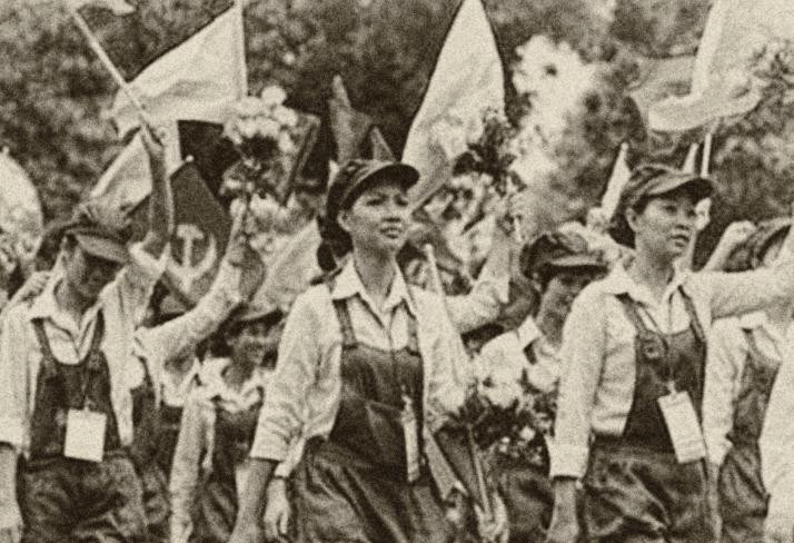 Người Mỹ làm gì trong ngày 1/5 hàng năm?