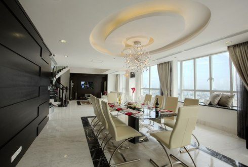 Phòng ăn của căn biệt thự 45 tỷ đồng, rộng hơn 500 m2 tại quận 7, TP HCM. Ảnh: Vũ Lê