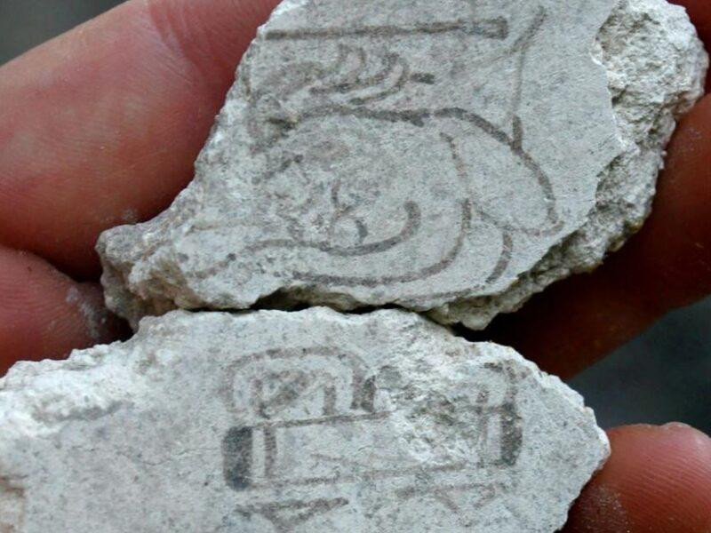 Bằng chứng sớm nhất về lịch của người Maya được tìm thấy trong một ngôi đền