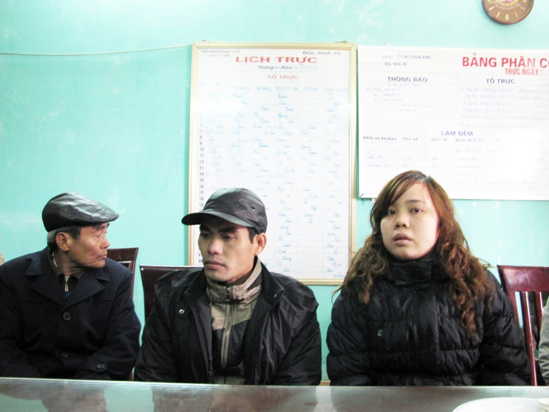 Hai vợ chồng anh Nguyễn Văn Anh và chị Phạm Thị Minh (Hà Nội) bị kẻ gian lấy mất chiếc xe SH