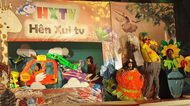 Bản tin SV của ĐH Yersin Đà Lạt gây nhiều ấn tượng với khán giả và ban giám khảo tại nhà thi đấu Lãnh Binh Thăng (TP.HCM). ẢNh: Quang Định