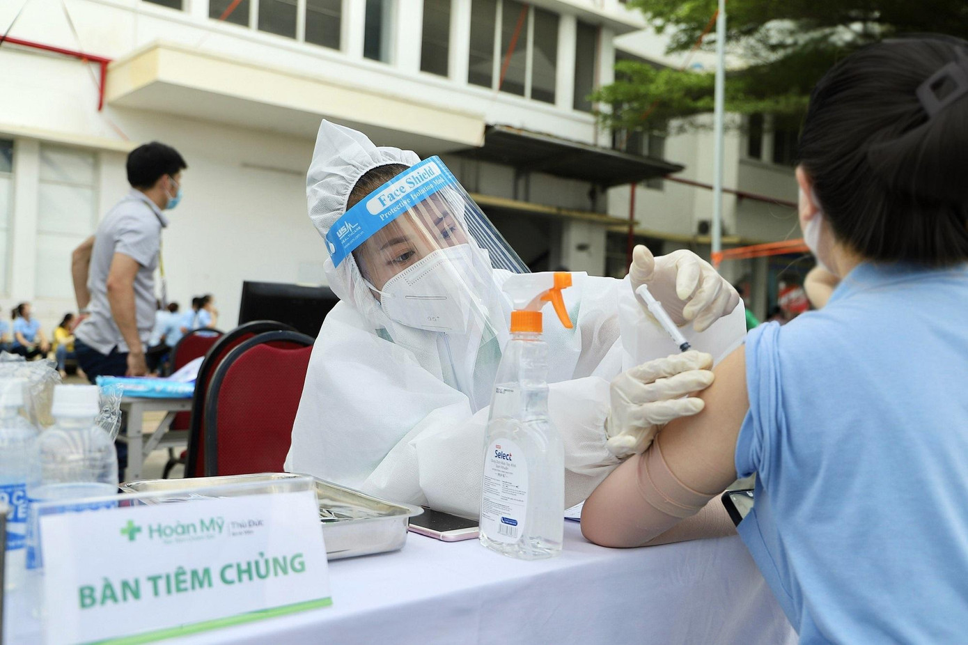 Hiện nay, vắc xin Sinopharm đang trong giai đoạn thẩm định chưa đưa vào chủng ngừa. Hiện nay, vắc xin Sinopharm đang trong giai đoạn thẩm định chưa đưa vào chủng ngừa.