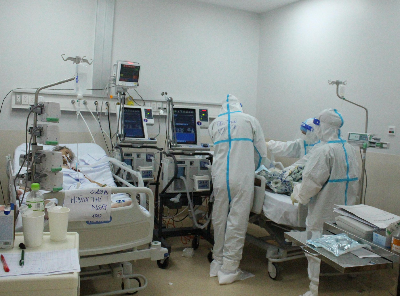 Bộ Y tế sẽ tập trung điều trị để kéo giảm số ca tử vong do COVID-19 gây ra.