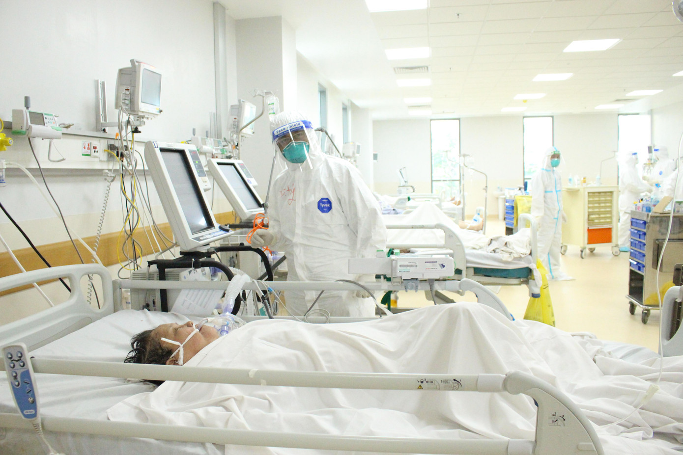 Thành phố đang tăng cường các biện pháp chuyên môn nhằm hạn chế tối đa các trường hợp tử vong. Thành phố đang tăng cường các biện pháp chuyên môn nhằm hạn chế tối đa các trường hợp tử vong.