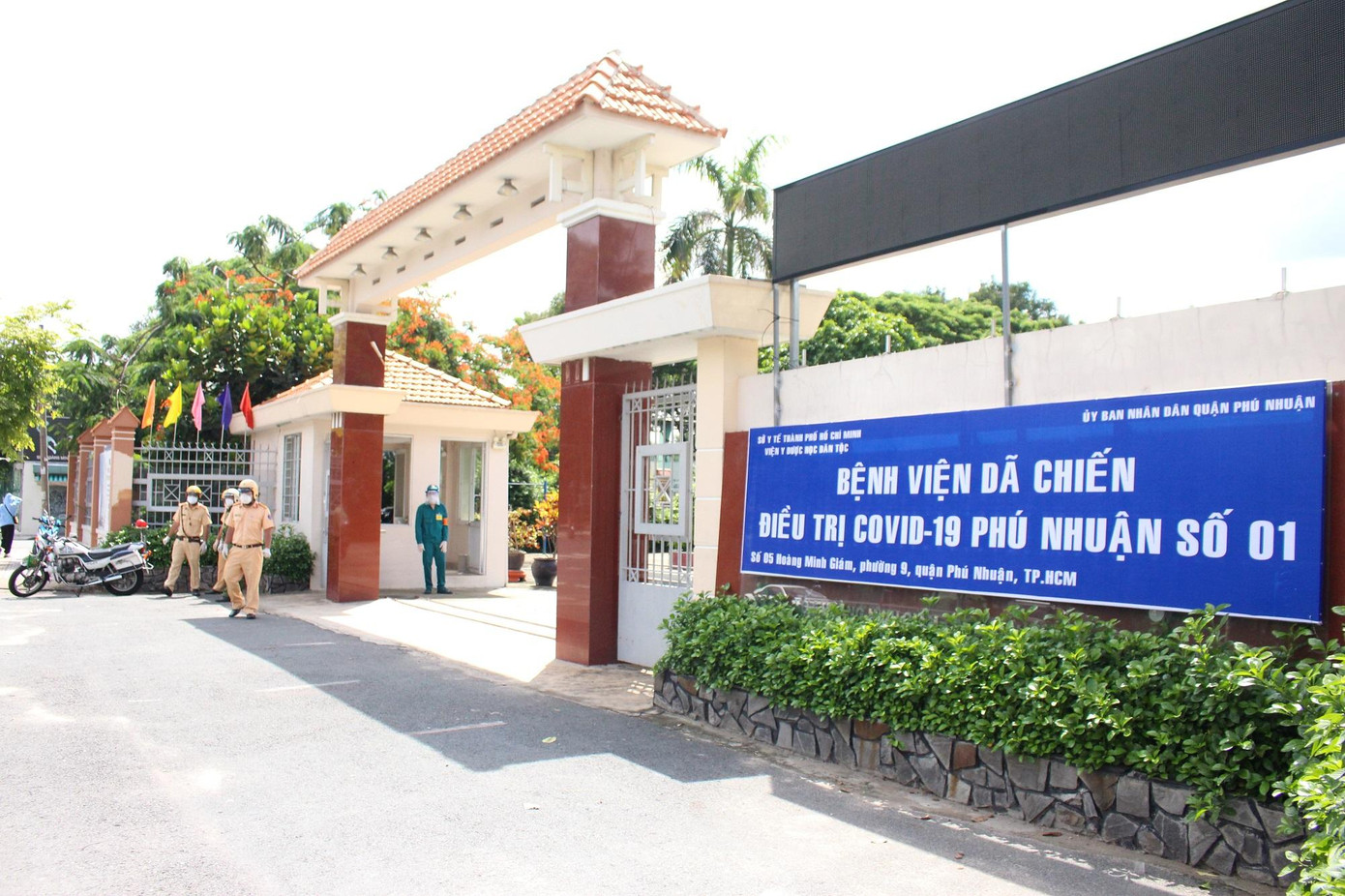 Các bệnh viện dã chiến điều trị COVID-19 tại trường học sẽ sớm được trả lại công năng Các bệnh viện dã chiến điều trị COVID-19 tại trường học sẽ sớm được trả lại công năng