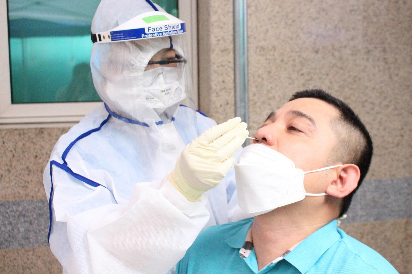 Ngành y tế TPHCM đang nỗ lực để từng bước kiểm soát dịch COVID-19 Ngành y tế TPHCM đang nỗ lực để từng bước kiểm soát dịch COVID-19