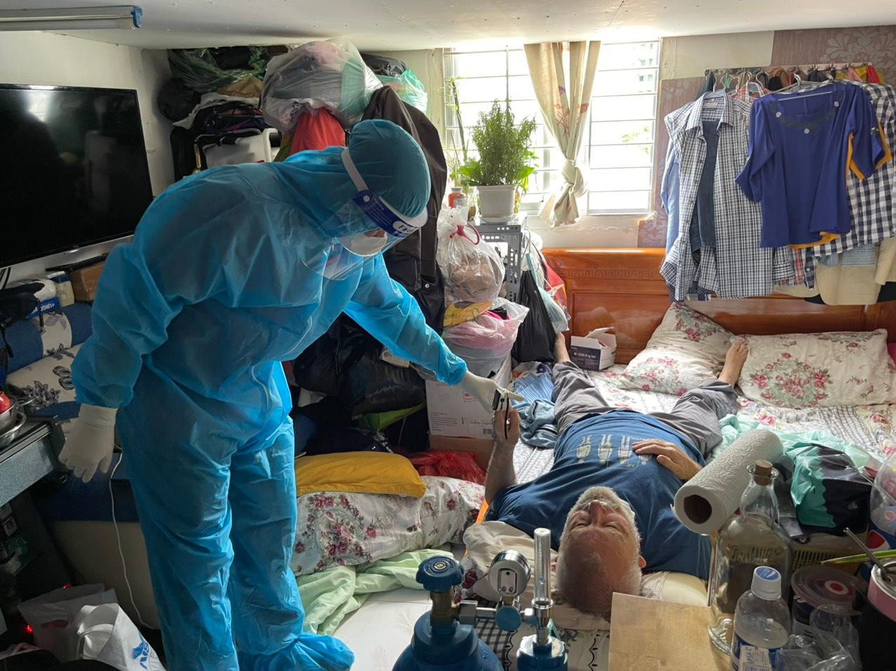 F0 cách ly y tế ngoài cộng đồng nếu được cung cấp oxy kịp thời sẽ có cơ hội vượt qua nguy kịch.