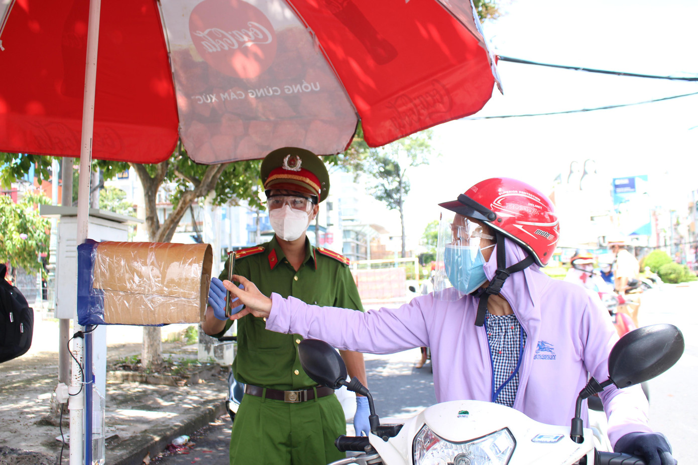 Nhiều trường hợp là F0 di chuyển trên đường được lực lượng công an phát hiện khi kiểm tra thông tin