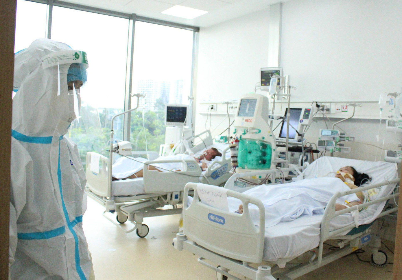 Trước thời điểm xuất viện, hầu hết các bệnh nhân đều trong tình trạng nặng đến nguy kịch đã được các bác sĩ tận tình cứu chữa.