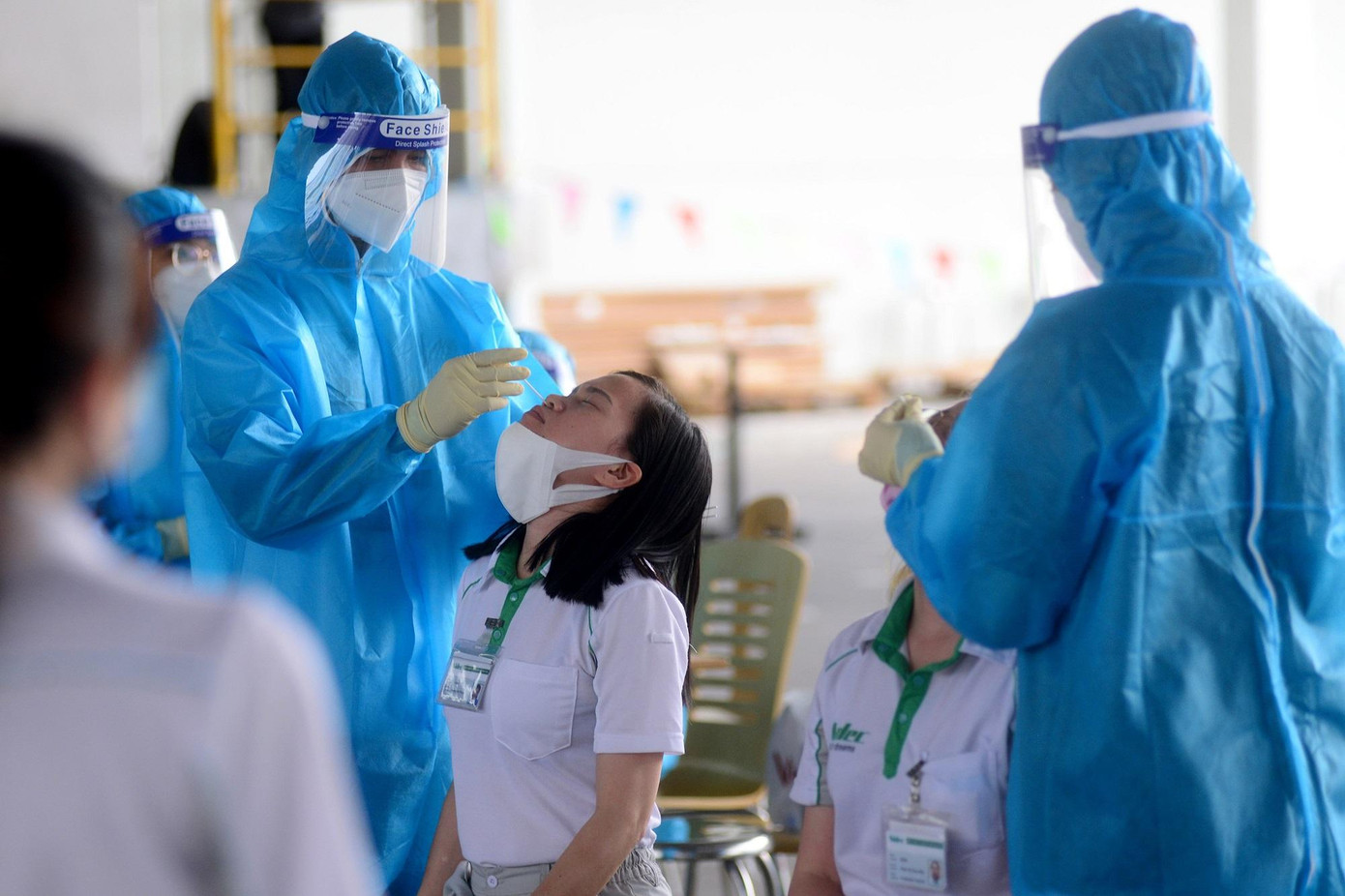 TPHCM đang mở rộng xét nghiệm trong cộng đồng nên những ngày qua số ca được phát hiện tăng cao. TPHCM đang mở rộng xét nghiệm trong cộng đồng nên những ngày qua số ca được phát hiện tăng cao.