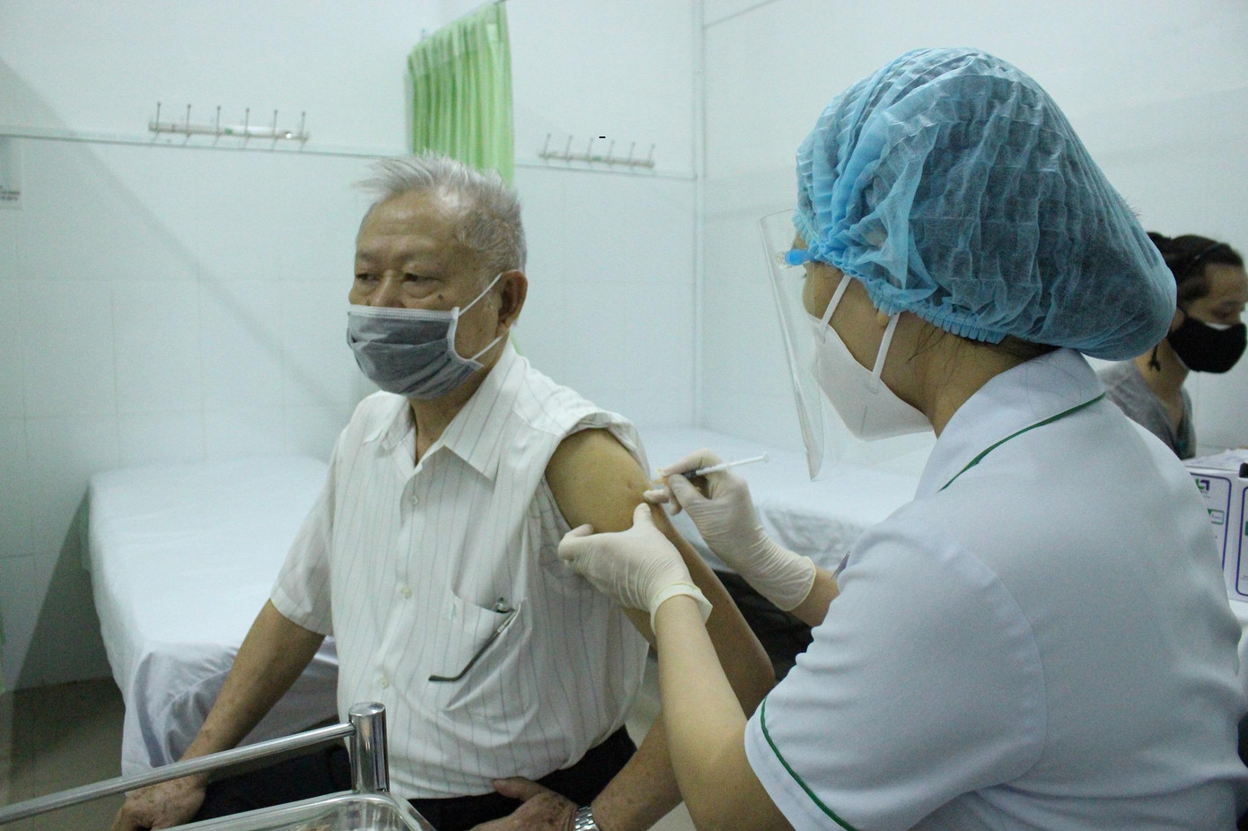 Thành phố đang đẩy nhanh tốc độ tiêm vắc xin ngừa COVID-19 để sớm đạt miễn dịch cộng đồng.