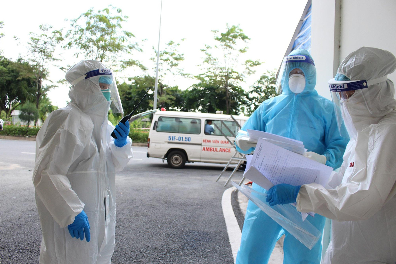 Bệnh viện Dã chiến số 3, nơi đang tiếp nhận, điều trị hơn 2.000 bệnh nhân mắc COVID-19- ảnh Vân Sơn