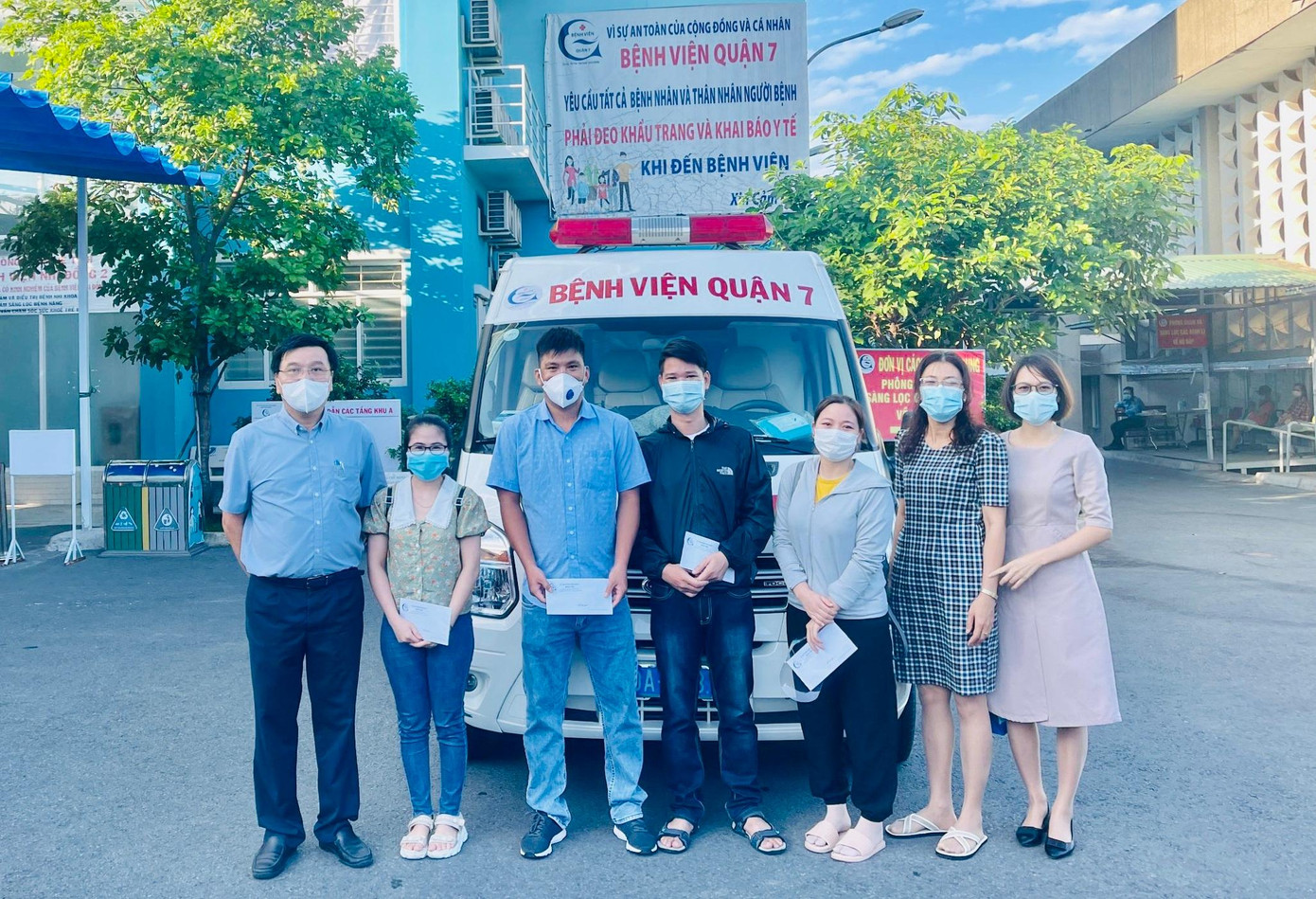 Bệnh viện sẽ tiếp nhận bệnh nhân khám chữa bệnh ngoại trú và từng bước đáp ứng điều trị nội trú Bệnh viện sẽ tiếp nhận bệnh nhân khám chữa bệnh ngoại trú và từng bước đáp ứng điều trị nội trú