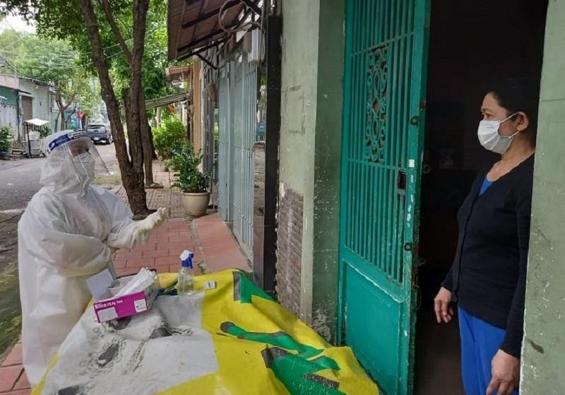 Các trường hợp F0 cách ly, điều trị tại nhà đang nhận được sự hỗ trợ tích cực về chuyên môn. Các trường hợp F0 cách ly, điều trị tại nhà đang nhận được sự hỗ trợ tích cực về chuyên môn.