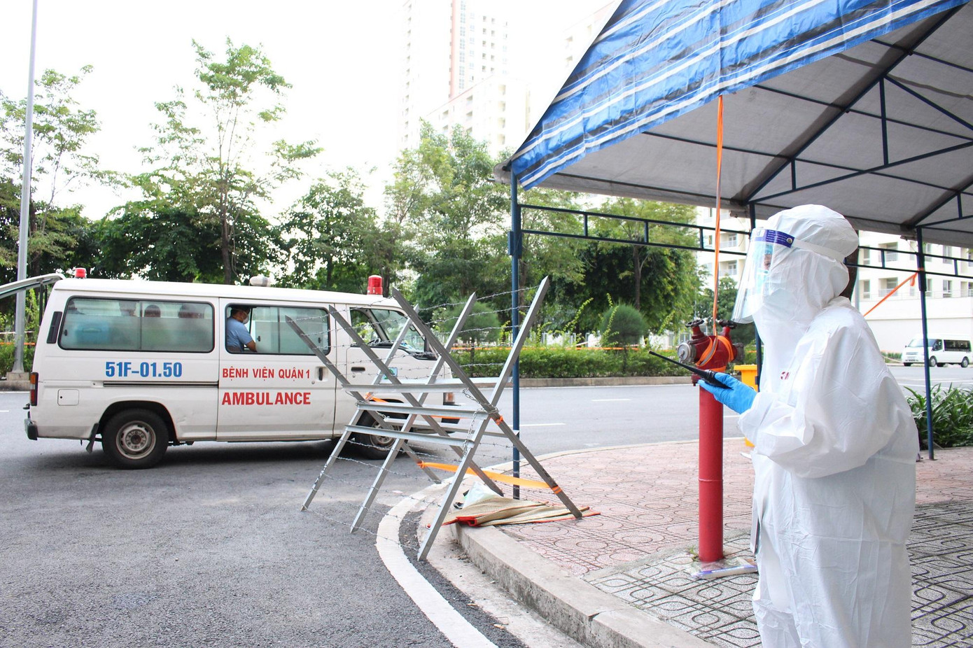 Số ca bệnh mới nhập viện ngày càng giảm sâu tại Bệnh viện Dã chiến số 3 Số ca bệnh mới nhập viện ngày càng giảm sâu tại Bệnh viện Dã chiến số 3