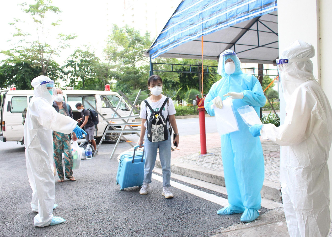 Hệ thống y tế tư nhân sẽ vào cuộc tiếp nhận, điều trị bệnh nhân mắc COVID-19.