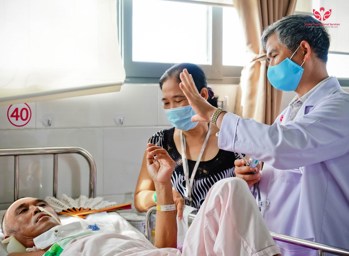 TS.BS Trần Chí Cường vừa đề xuất UBND Thành phố Cần Thơ cho phép xây dựng bệnh viện Hồi sức COVID-19 quy mô 100 giường. TS.BS Trần Chí Cường vừa đề xuất UBND Thành phố Cần Thơ cho phép xây dựng bệnh viện Hồi sức COVID-19 quy mô 100 giường.