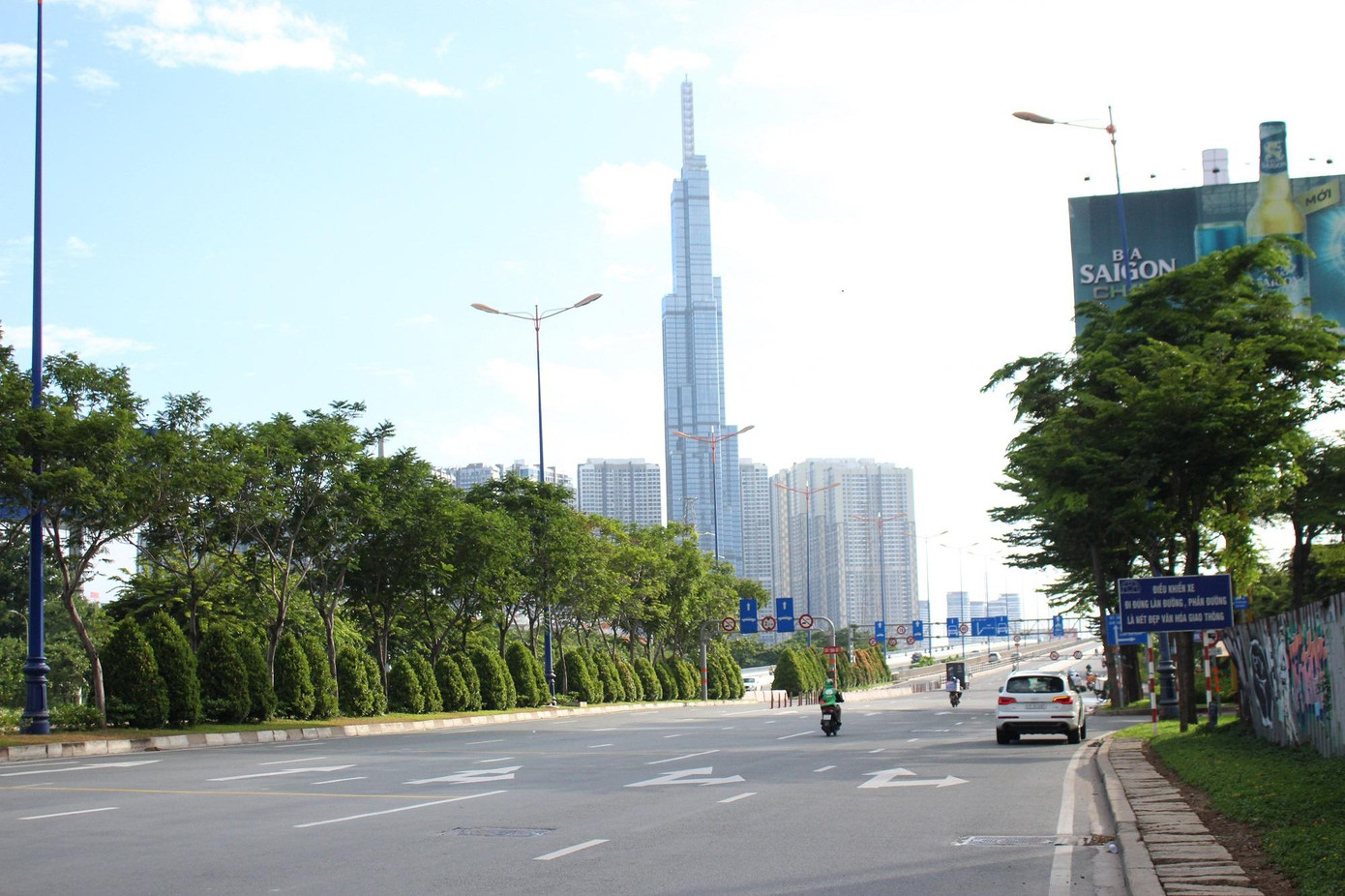 Phương án mở cửa trong tình hình mới tại TPHCM vẫn chưa thể thực hiện do tiêu chí về số ca bệnh mới mắc mỗi ngày chưa đạt Phương án mở cửa trong tình hình mới tại TPHCM vẫn chưa thể thực hiện do tiêu chí về số ca bệnh mới mắc mỗi ngày chưa đạt