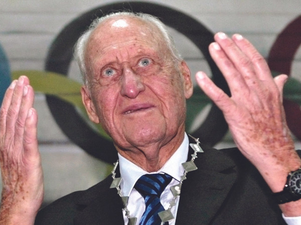 Cựu chủ tịch FIFA Joao Havelange được ví như ông vua không ngai ở “vương quốc” FIFA. Ảnh: Getty Images. Cựu chủ tịch FIFA Joao Havelange được ví như ông vua không ngai ở “vương quốc” FIFA. Ảnh: Getty Images