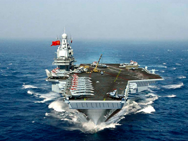 Varyag, tàu sân bay đầu tiên được Trung Quốc tu sửa sau khi mua lại từ Ukraine, sáng 30-7 kết thúc hành trình thử nghiệm lần thứ chín và trở về cảng Đại Liên ở tỉnh Liêu Ninh. Nguồn: CNTV.cn