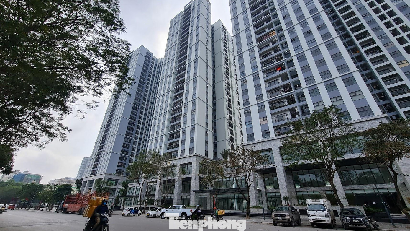 Mục tiêu giai đoạn 2021 – 2025 TP Hà Nội sẽ xây dựng được 44 triệu m2 sàn nhà ở. Mục tiêu giai đoạn 2021 – 2025 TP Hà Nội sẽ xây dựng được 44 triệu m2 sàn nhà ở.