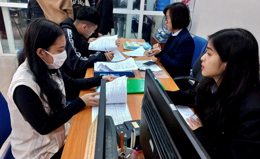 Tại Hà Nội, nhóm lao động trẻ độ tuổi từ 25-34 tuổi có tỷ lệ thất nghiệp cao nhất thời gian qua. Ảnh minh họa. Tại Hà Nội, nhóm lao động trẻ độ tuổi từ 25-34 tuổi có tỷ lệ thất nghiệp cao nhất thời gian qua. Ảnh minh họa.
