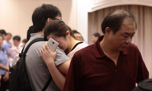 Trung Quốc chạy đua thời gian cứu nạn nhân trên tàu chìm ảnh 12