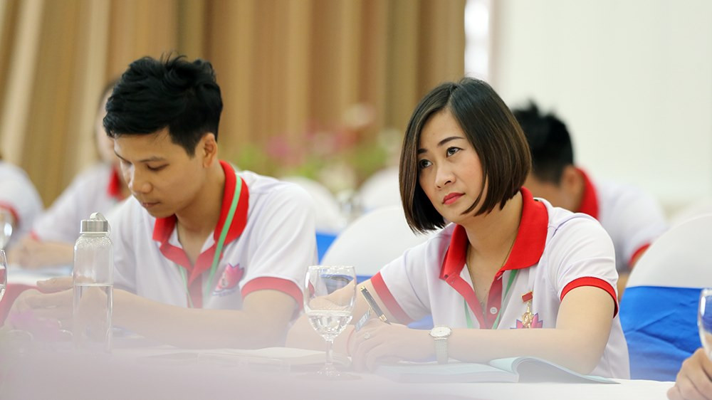 Đại biểu thanh niên tiên tiến trao đổi sáu vấn đề quan trọng của thế hệ trẻ ảnh 8