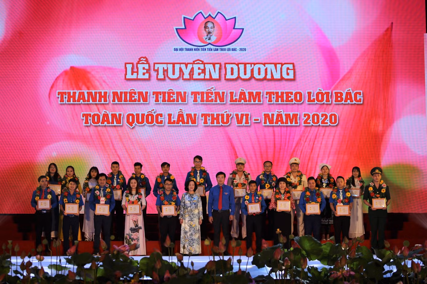 Tuyên dương 401 đại biểu thanh niên tiên tiến làm theo lời Bác ảnh 5