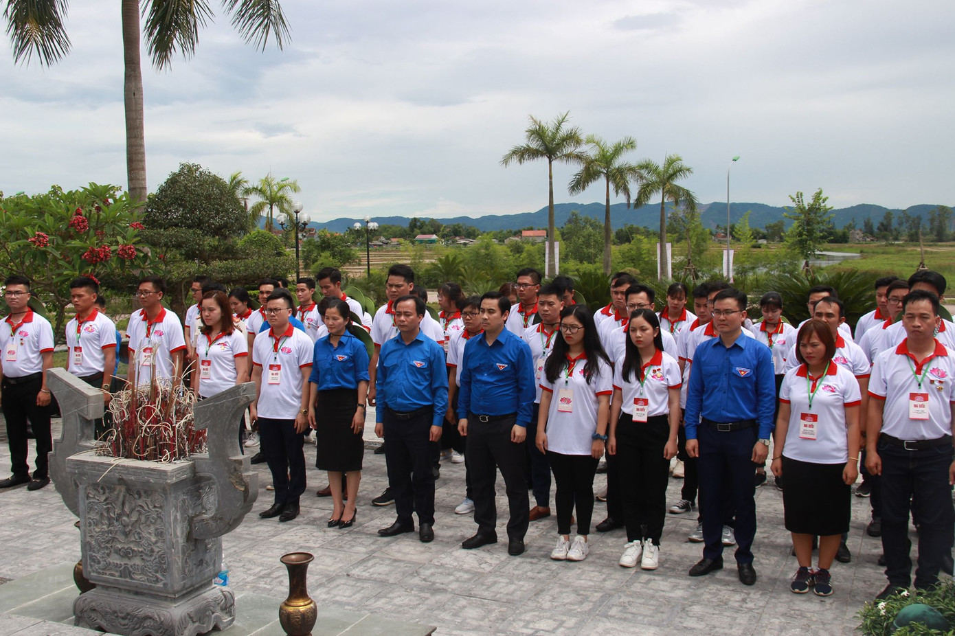 Đại biểu thanh niên tiên tiến trao đổi sáu vấn đề quan trọng của thế hệ trẻ ảnh 20