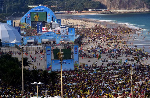 Brazil-Chile (1-1, penaty 3-2): Selecao nhọc nhằn vượt ải ảnh 2