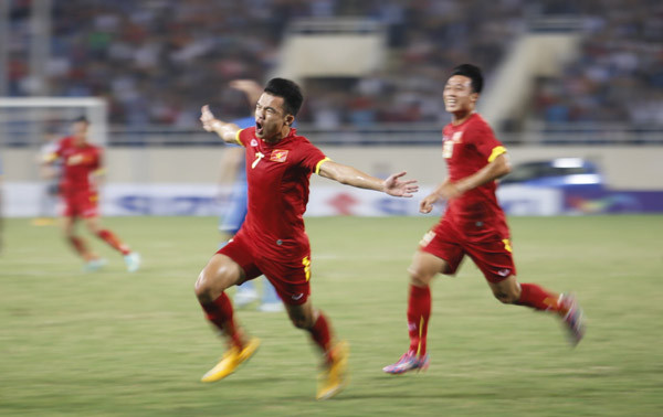 Việt Nam vs Philippines (3-1): Thăng hoa với ba tuyệt phẩm ảnh 1