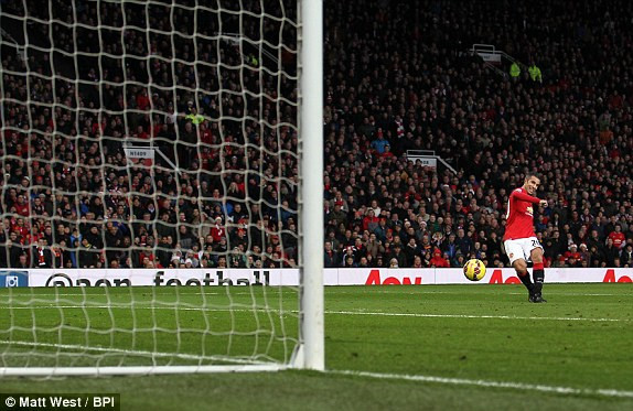 M.U vs Liverpool (3-0): Old Trafford 'chôn vùi' Lữ đoàn đỏ ảnh 3